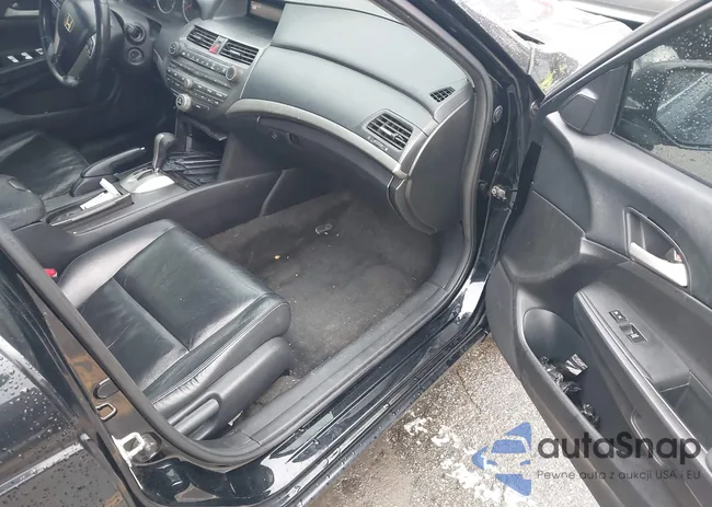 1HGCP2F65CA191978: 44319721