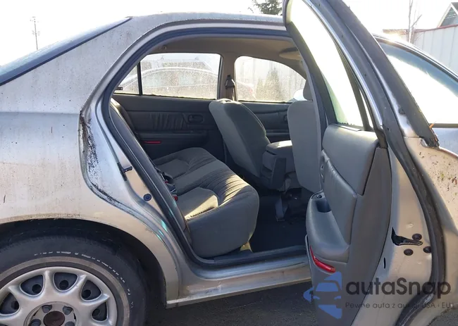 2G4WS52JX21193302: 44319751