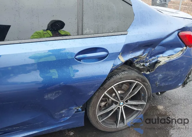 WBA5R1C54KAJ99637: 44319752