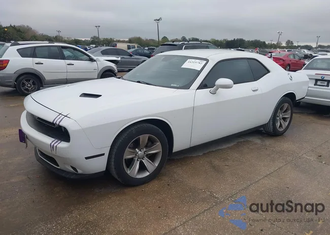 2C3CDZAG0GH209721: 44319782