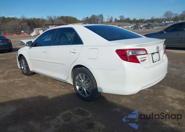 4T4BF1FK8DR289697: 44319847