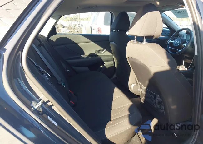 KMHLS4DG1RU831174: 44319886