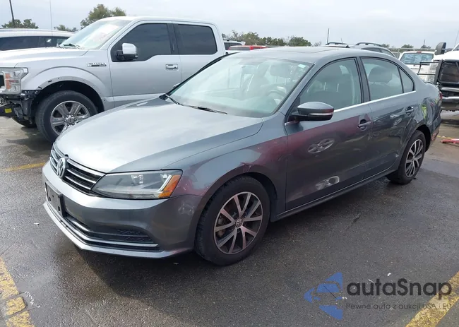 3VWDB7AJ3HM415475: 44319890