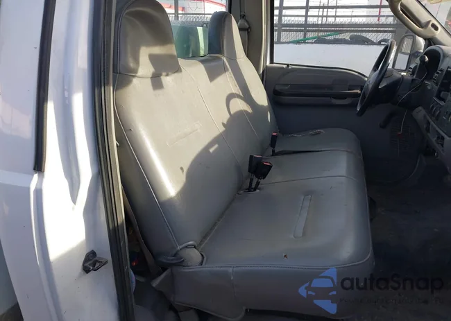 1FTNF20536EB58534: 44319897