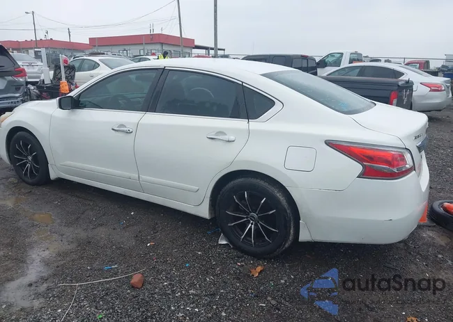 1N4AL3AP2FC418047: 44319898