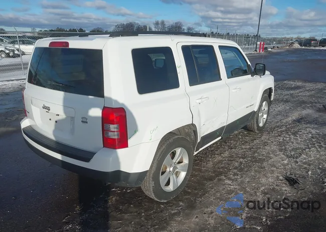 1C4NJRBB5ED911043: 44319902