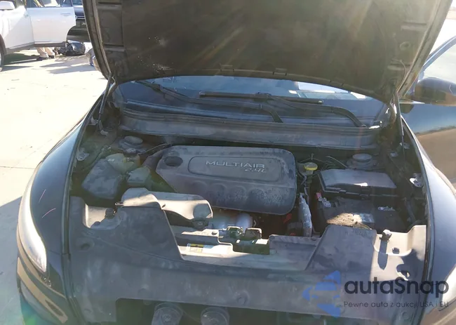 1C4PJLCB0GW230672: 44319912