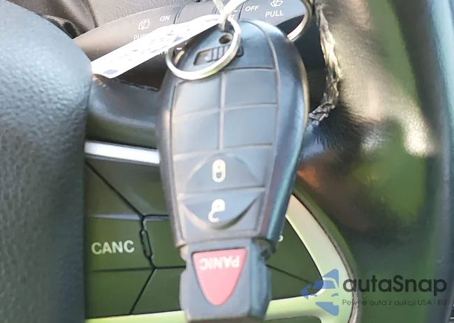 1C4PJLCB0GW230672: 44319912