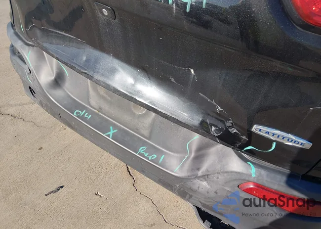 1C4PJLCB0GW230672: 44319912