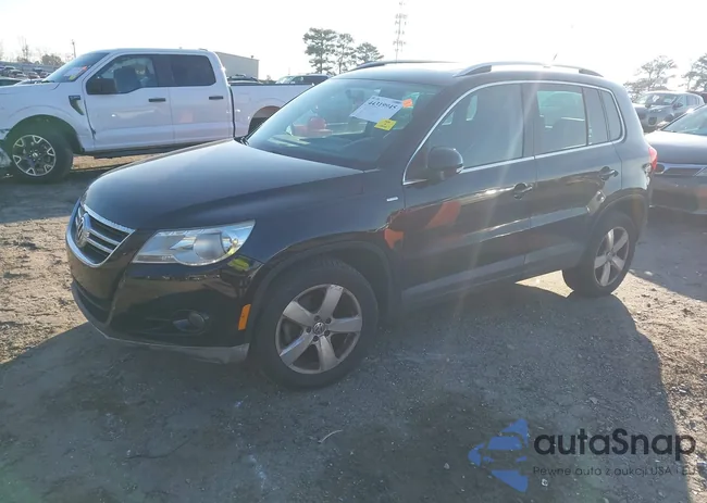 WVGAV7AX1AW532684: 44319945