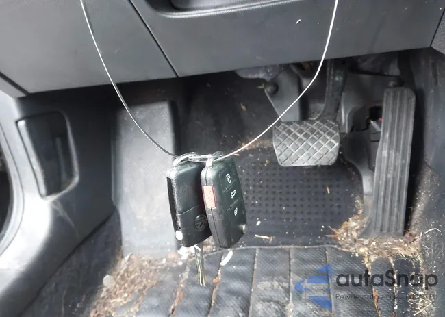 3VWD67AJ7GM408712: 44319980