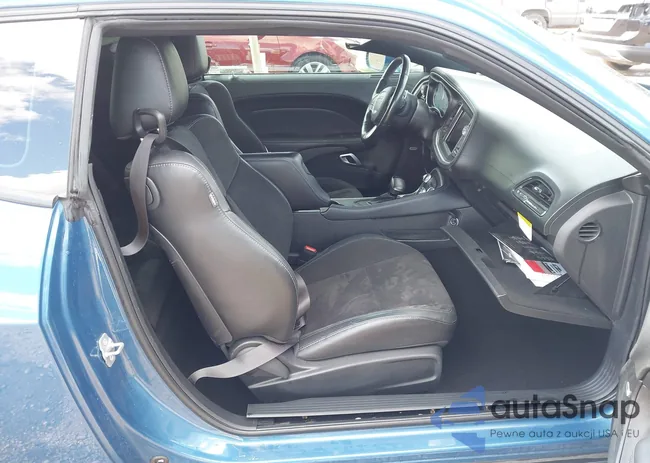 2C3CDZJG2MH660452: 44321015