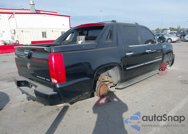 3GYFK62878G118817: 44321136