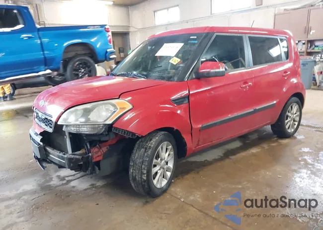 KNDJT2A60C7474343: 44321176