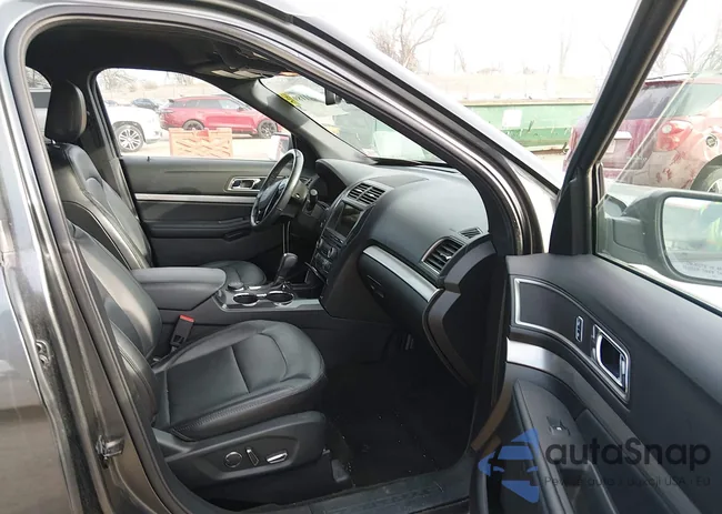 1FM5K8D87JGA24654: 44321189