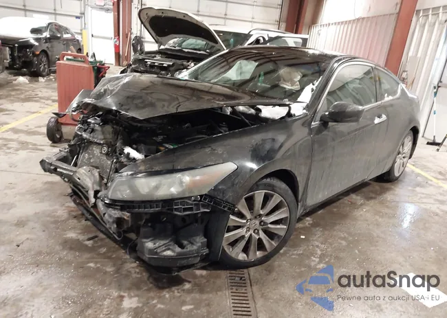 1HGCS2B87AA004601: 44321360