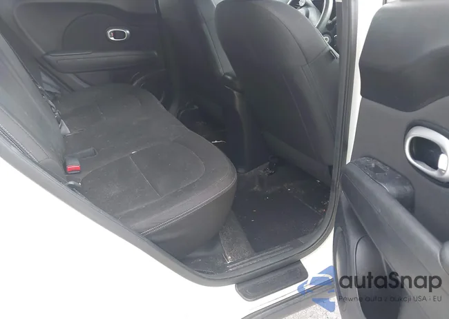 KNDJN2A2XG7267004: 44321371