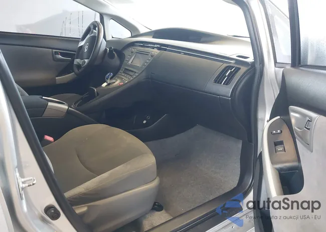 JTDKN3DU6D5590979: 44321490