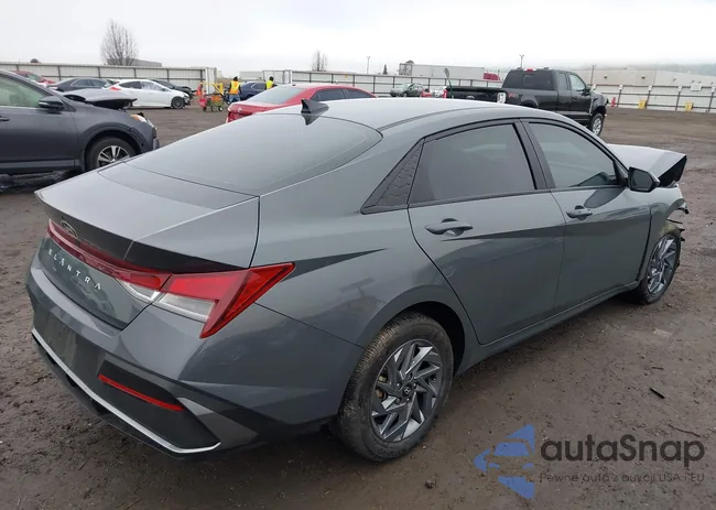 KMHLM4DG2RU785770: 44321520