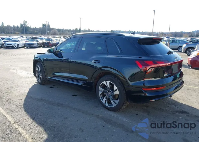 WA1AAAGE1NB005657: 44320622