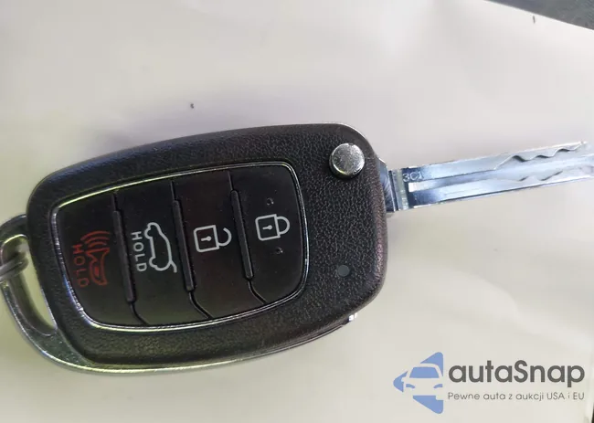 KM8J33A43JU814437: 44320623