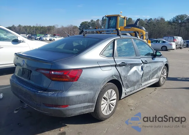 3VWCB7BUXKM232537: 44320689