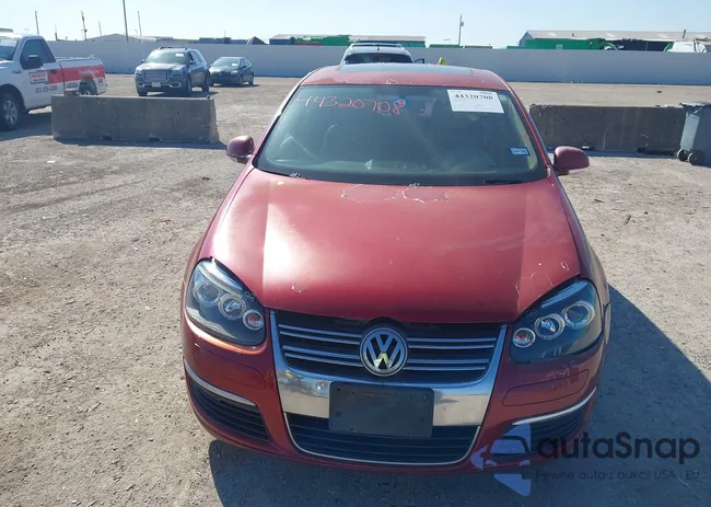 3VWDT71K56M738929: 44320708