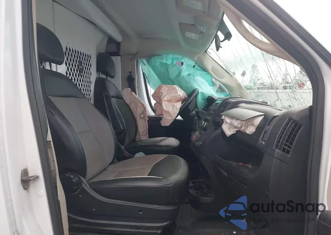 3C6LRVDG5ME521419: 44320786