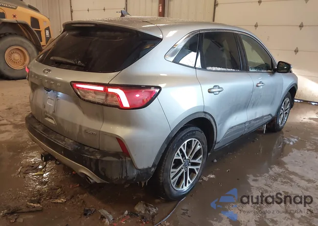 1FMCU9CZ1NUA38722: 44320815