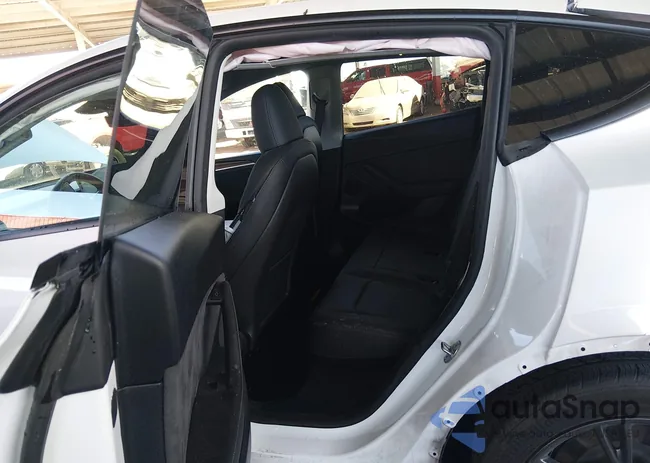 7SAYGDEE6SF276992: 44320871