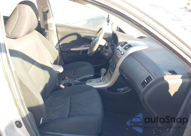 1NXBU4EE1AZ364992: 44320897