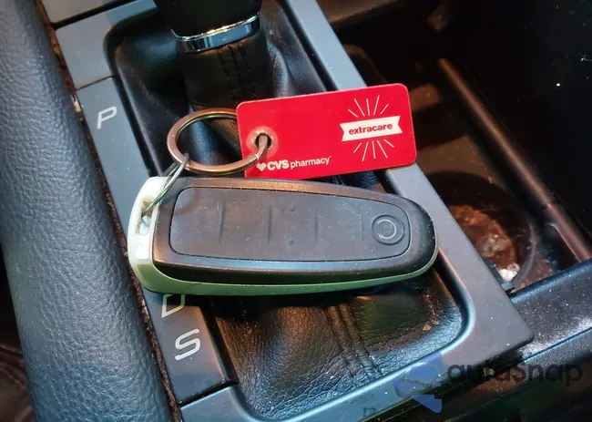 1FAHP2E84FG191940: 44320956