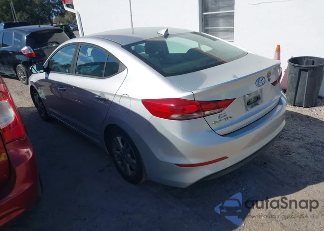 5NPD84LF1JH335015: 44320964