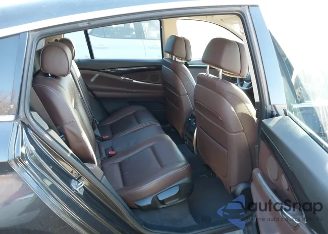 WBA5M2C5XGGH99400: 44320985