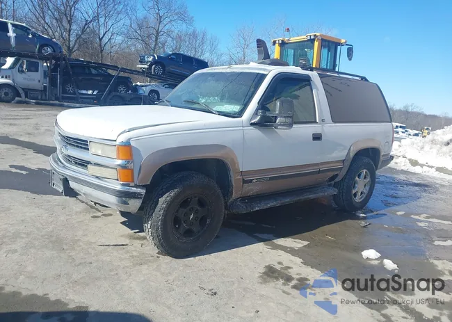 3GNEK18R7TG150526: 44322072