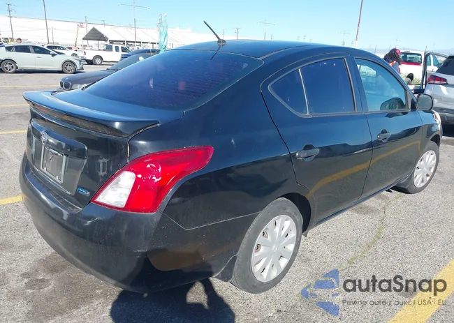 3N1CN7AP1EL813878: 44322091