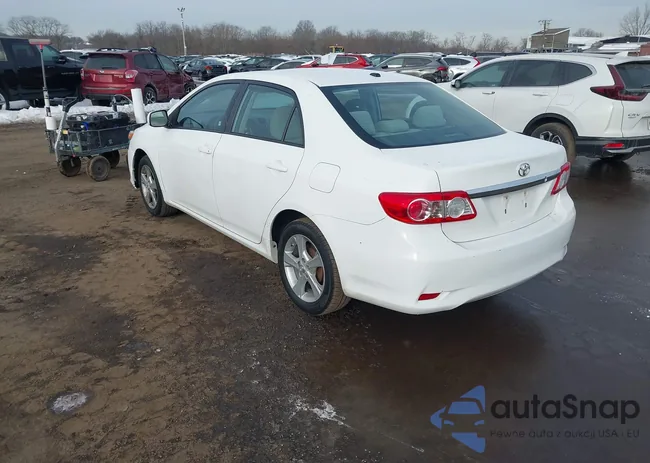 2T1BU4EE5BC539070: 44322142