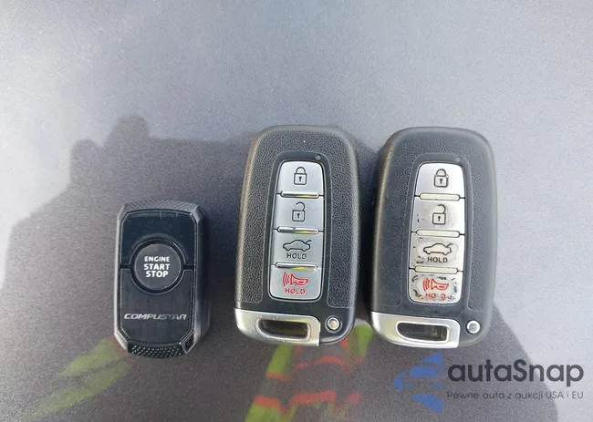 KMHGC4DD8CU208243: 44322203