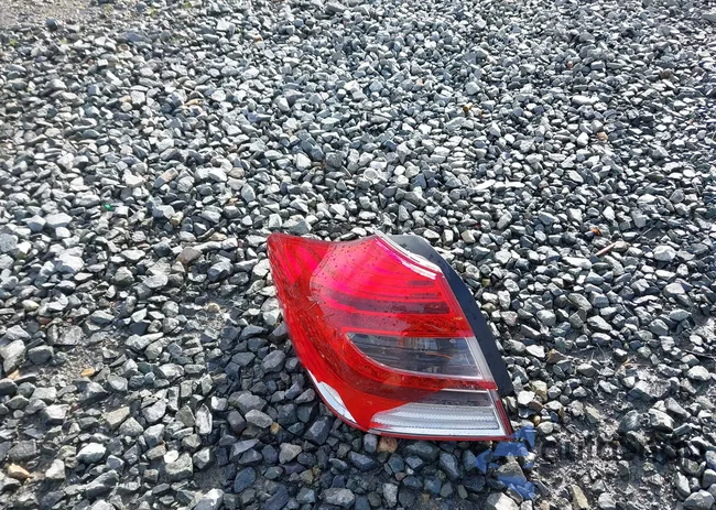 KMHGC4DD8CU208243: 44322203