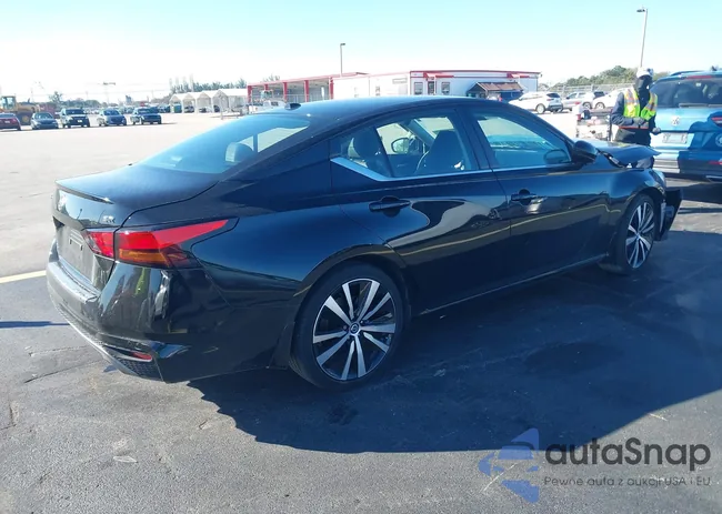 1N4BL4CV4NN390339: 44322208