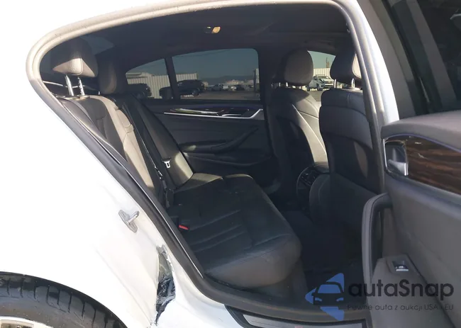 WBAJA5C54KBX49121: 44322222