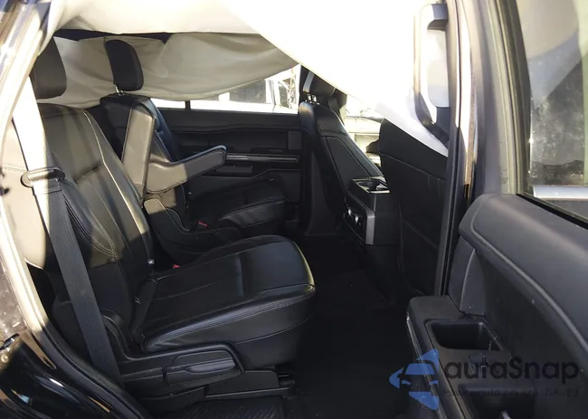 1FMJU1HT2MEA22583: 44322371