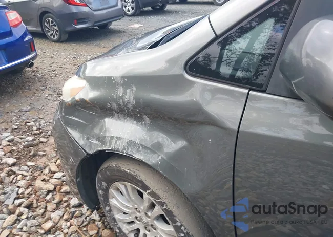 5TDYK3DC8BS128232: 44322437