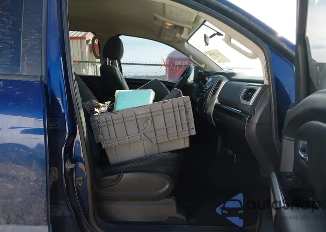 1N6BA1F32HN558988: 44322520