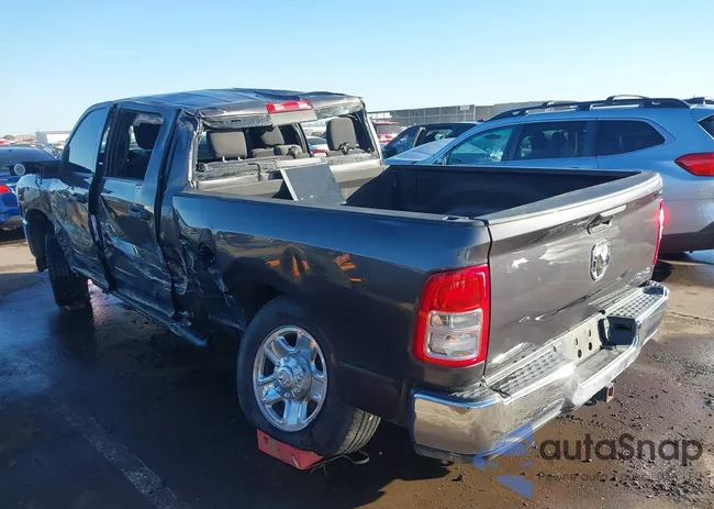 3C6UR5CLXPG613492: 44321613