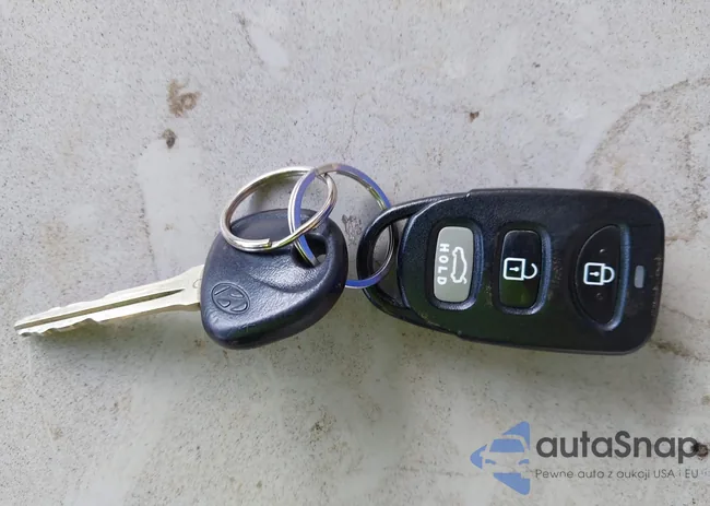 5NPD84LF8KH404462: 44321616