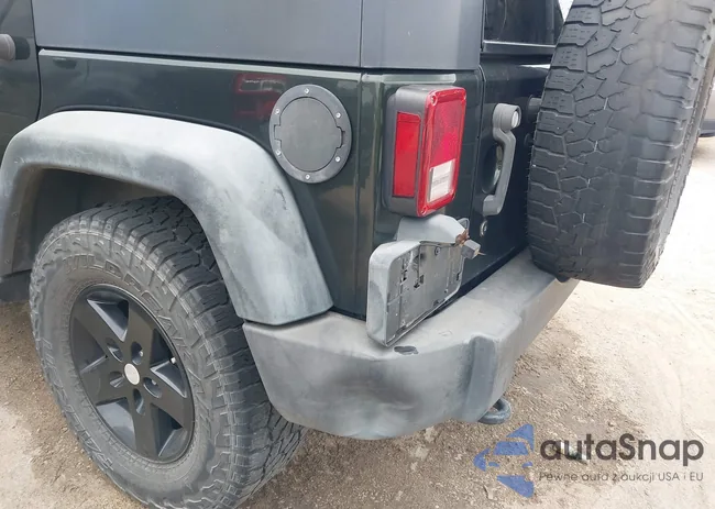 1J4HA3H15AL124726: 44321633