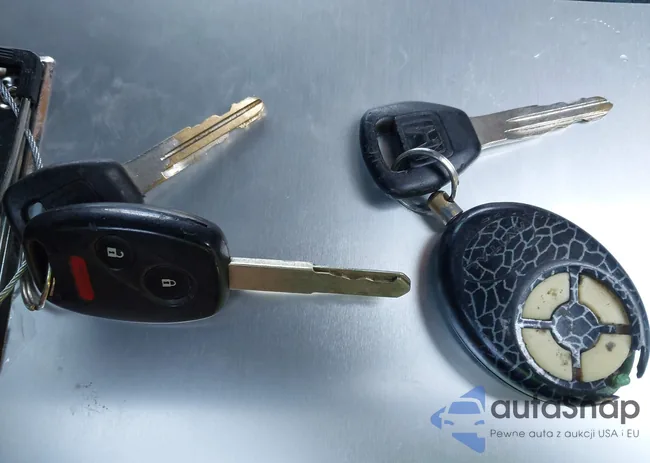 5FNYF28718B026568: 44321653