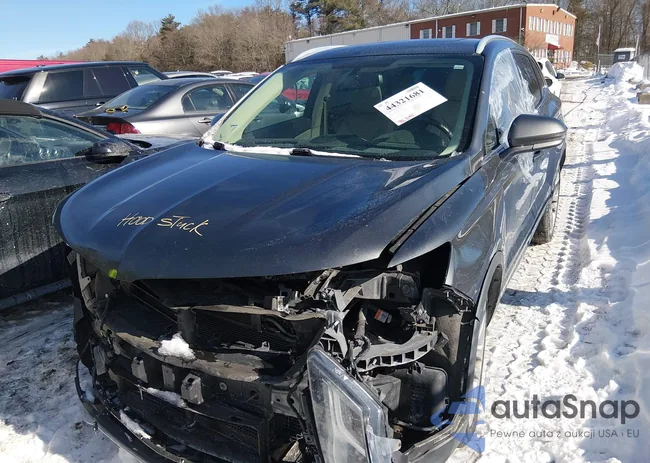 5LMCJ3D98HUL67942: 44321681