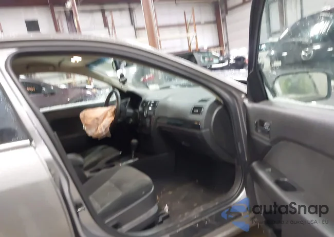 3FAHP08177R199379: 44321700